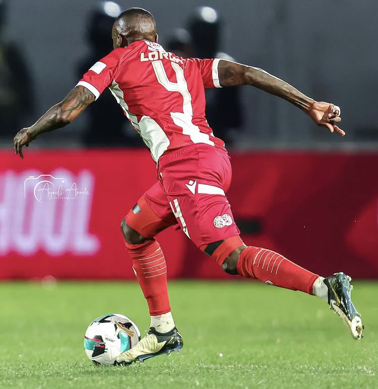 No true South African can pass this tweet without appreciating Lorch❤️#FIFACWC