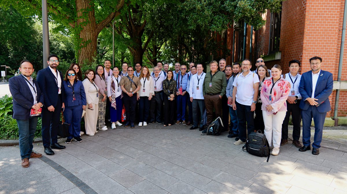 Desde Japón🇯🇵, nuestra rectora y vicerrector de I+D+i, Cecilia Paredes y Carlos Monsalve, participan en el programa #Comunidad De Rectores 2025, organizado por @CEDIA_EC para el fortaleciendo de alianzas estratégicas con universidades y centros científicos, relacionados al