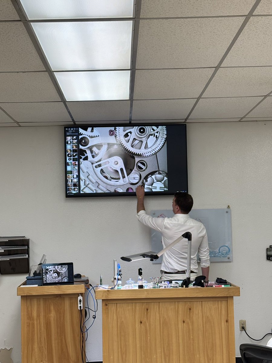 Paris Junior College tweet media