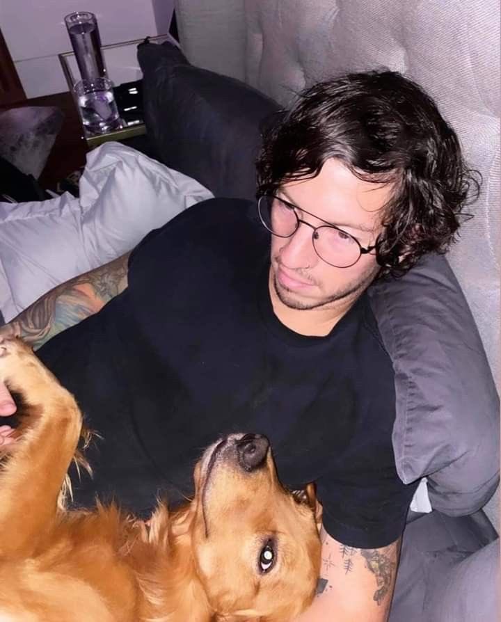 🧵 In honour of josh dun day: Josh and Jim thread <3