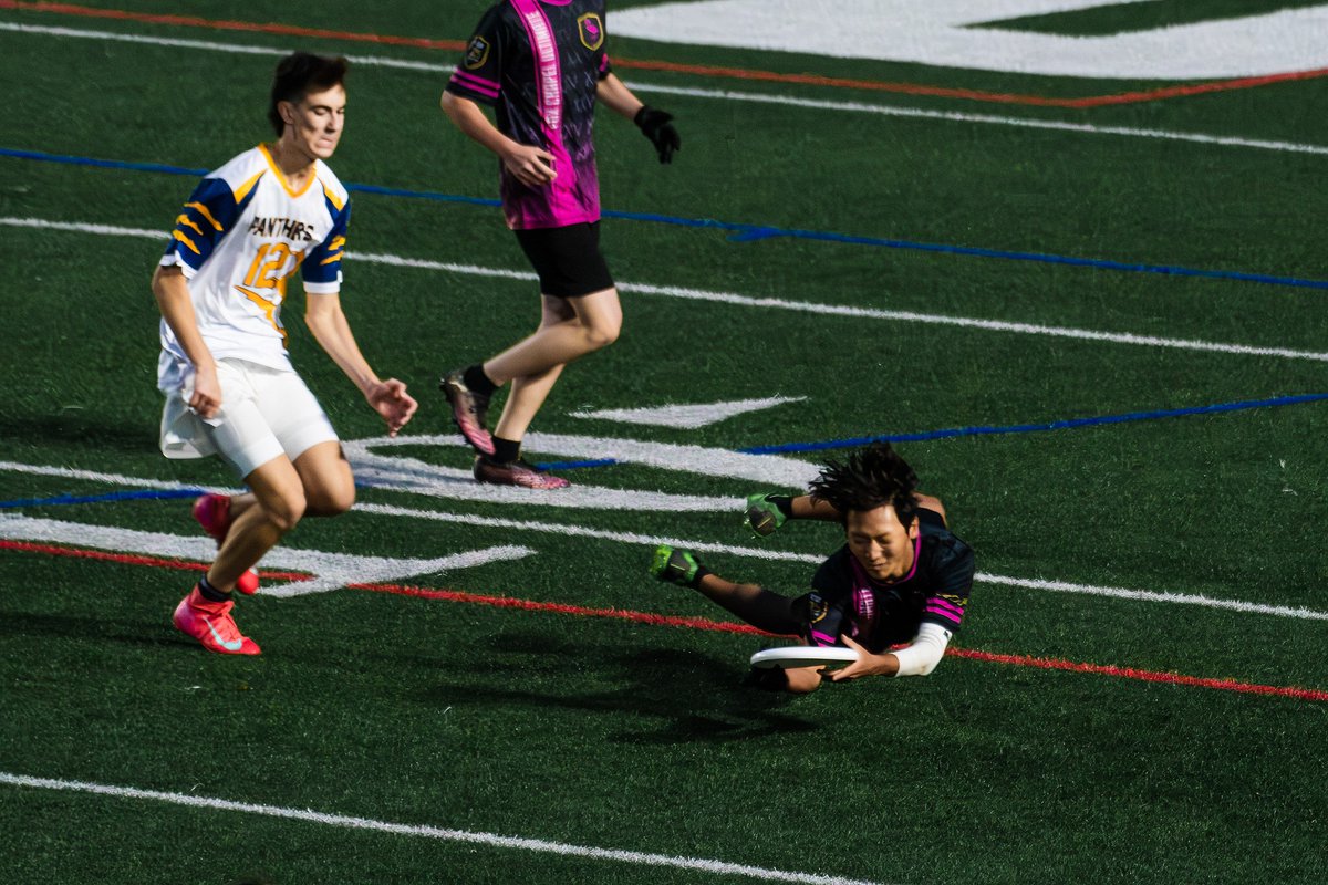 Find some photos from our HS Open Championship game in May --

<a href="/pghHSultimate/">PHUL</a>

facebook.com/media/set/?van…