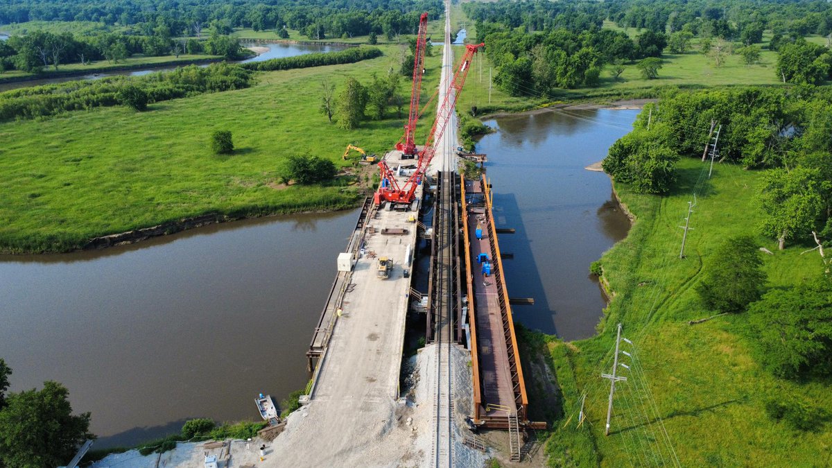Cedar Rapids and Iowa City Railway Company (CRANDIC) is scheduled to complete construction this fall on a new span across the Iowa River near Middle Amana, Iowa, replacing the existing 120-year-old bridge. Once complete, the new bridge will support the growth of the local economy