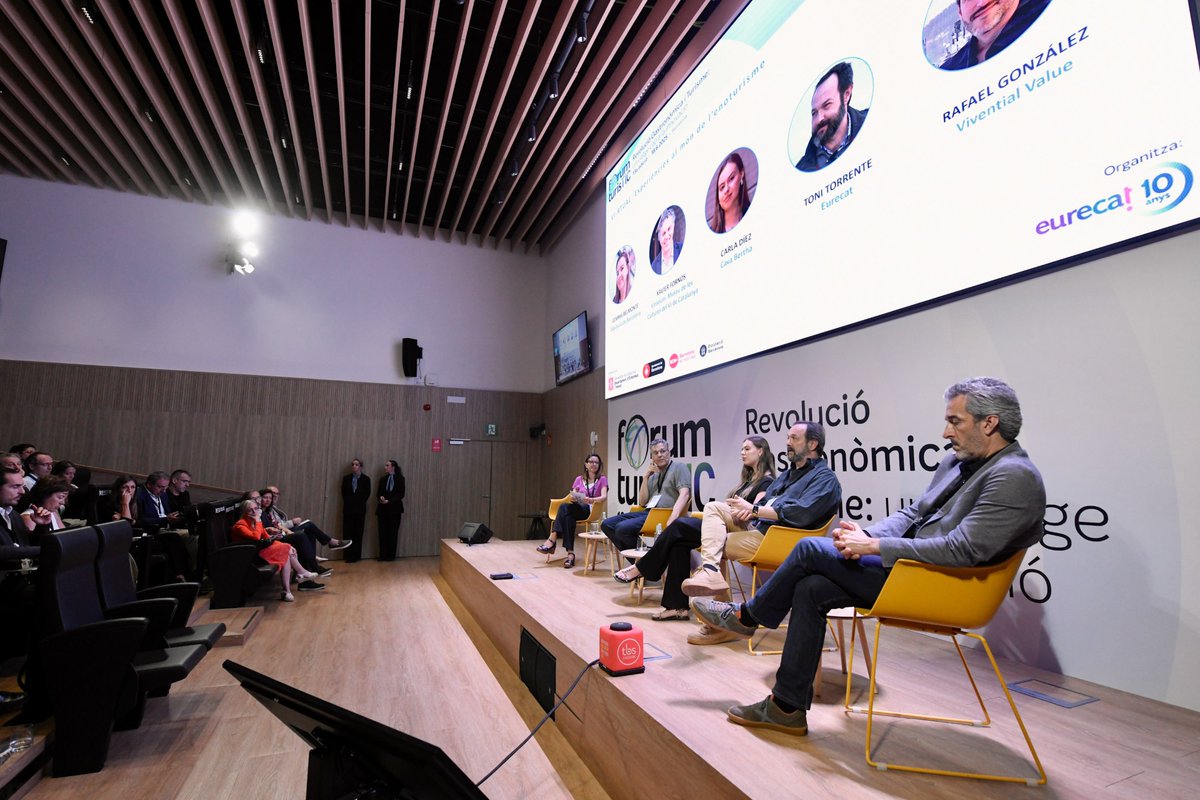 Eurecat Events (@eurecat_events) on Twitter photo Finalitzem una nova edició del #ForumTurisTIC! Gràcies a tots/es per fer-ho possible
També als col·laboradors d'aquesta 13a edició <a href="/empresacat/">Empresa</a> <a href="/catexperience/">Catalunya Experience</a> <a href="/diba/">Diputació de Barcelona</a> <a href="/BCNmoltmes/">Barcelona és molt més</a> <a href="/bcn_ajuntament/">Ajuntament de Barcelona</a> Finalitzem una nova edició del #ForumTurisTIC! Gràcies a tots/es per fer-ho possible
També als col·laboradors d'aquesta 13a edició <a href="/empresacat/">Empresa</a> <a href="/catexperience/">Catalunya Experience</a> <a href="/diba/">Diputació de Barcelona</a> <a href="/BCNmoltmes/">Barcelona és molt més</a> <a href="/bcn_ajuntament/">Ajuntament de Barcelona</a>