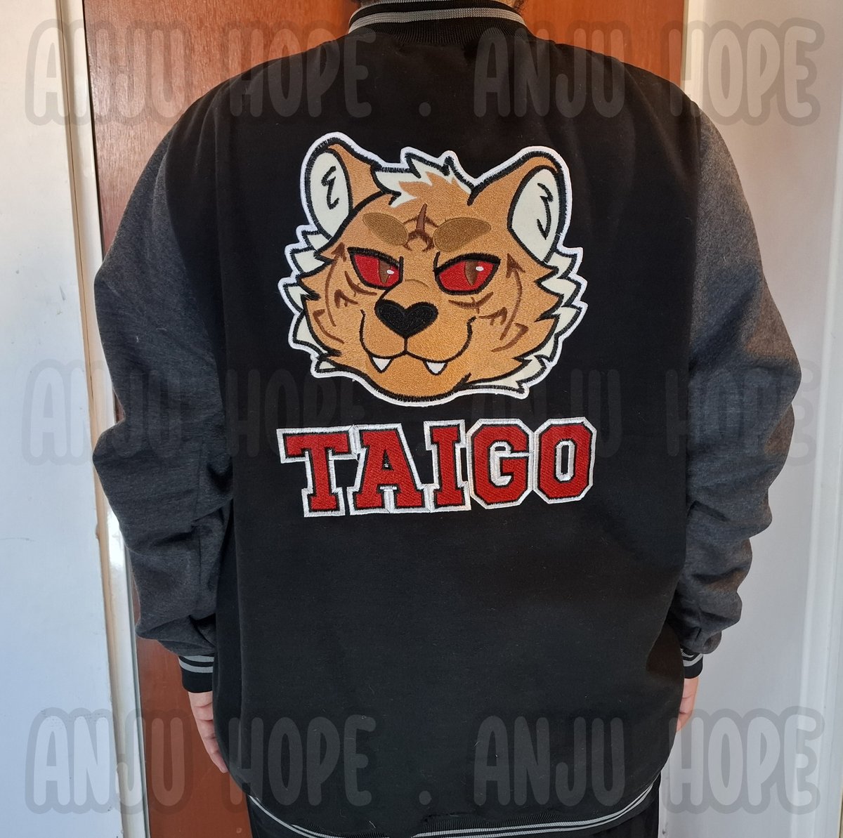 another one of the finished jackets !!!! Thanks for commissioning me!!! I loved making it!