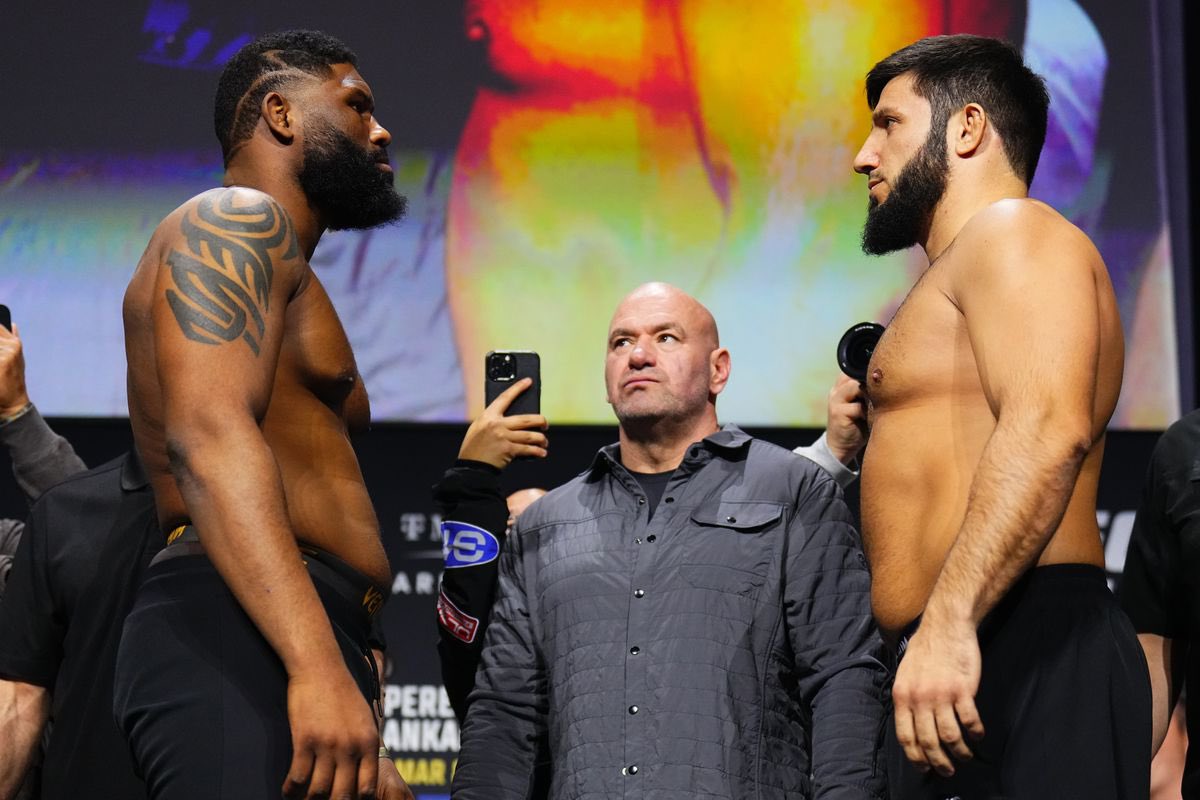aristotlow_bets's tweet photo. These 2 were supposed to face eachother earlier in the year, but Blaydes had to pull out on the day of the fight.

These guys are fighting eachother this weekend again. Blaydes, understandably, is the favorite in this spot. But we might see an upset here👀 https://t.co/SYxEJu02YA