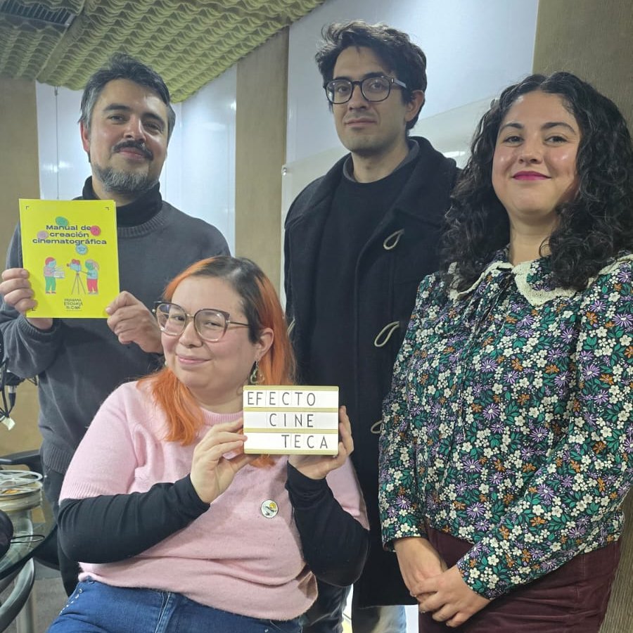 #EfectoCineteca 🎬 Un capítulo dedicado al cine y la educación 🎥📚 Conversaremos con el programa <a href="/escuelaalcine/">Escuela al Cine</a> y la Fundación Alicia Vega.

📲 Escúchanos hoy a las 18:00 horas en youtu.be/1yuoxjPQ0Yc?si…