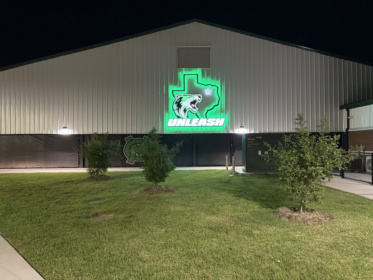 Gilbert Vela (@waterboy_gil) on Twitter photo Let’s keep it going today, super excited about how this Front Face Lit Sign came out for <a href="/CaddoMillsISD/">Caddo Mills ISD</a> <a href="/KodiCrane/">Kodi Crane</a>. <a href="/waterboy_tx/">Waterboy Graphics</a>
Pictures do not do this masterpiece justice, if your in the area stop by and take look for your self!!! #WeBrandBig #WhoIsNext
<a href="/THSCAcoaches/">THSCA</a> Let’s keep it going today, super excited about how this Front Face Lit Sign came out for <a href="/CaddoMillsISD/">Caddo Mills ISD</a> <a href="/KodiCrane/">Kodi Crane</a>. <a href="/waterboy_tx/">Waterboy Graphics</a>
Pictures do not do this masterpiece justice, if your in the area stop by and take look for your self!!! #WeBrandBig #WhoIsNext
<a href="/THSCAcoaches/">THSCA</a>
