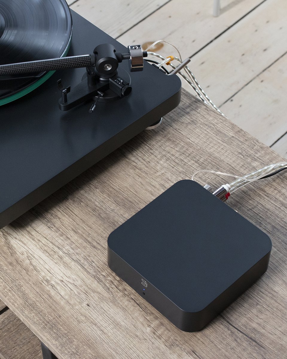 bluesoundhifi's tweet photo. Why let your favourite gear gather dust?
The Bluesound HUB brings your turntable, CD player, or TV into the modern streaming world—no wires, no hassle. Just plug, stream, and play in any room.
Shop Now: https://t.co/nWogFUCfiF
#Bluesound #WirelessHiFi #HomeAudio #StreamingSimplified #HiResAudio #TurntableLove #MultiroomAudio #AudioUpgrade #ModernListening #BluOS