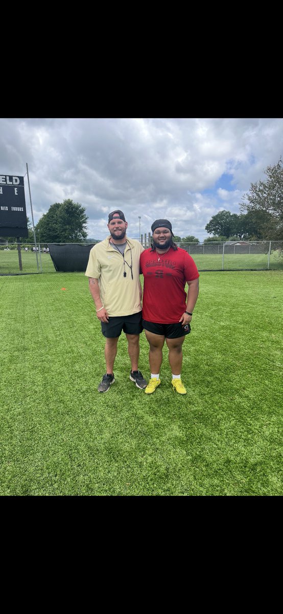 MasonMartinOL's tweet image. After a great camp and conversation with @CoachMux I’m blessed to earn another offer from @WvsuFootball !!
@coachBoomMck @CoachBeckner @NitroWStrength @CoachPrice50 @CoachDMays @PrepRedzoneWV @CoalfieldsCo @RecruitNitroHS