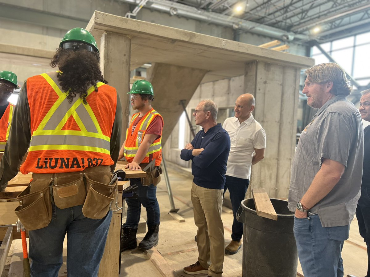 LiUNA! Local 837 (@local837) on Twitter photo It was great to have LiUNA General President <a href="/GPBrentBooker/">@GPBrentBooker</a> at our E.H Mancinelli Training and Education Centre in Grimsby!
We toured the facilities and were able to connect with members and apprentices. It was great to have LiUNA General President <a href="/GPBrentBooker/">@GPBrentBooker</a> at our E.H Mancinelli Training and Education Centre in Grimsby!
We toured the facilities and were able to connect with members and apprentices.