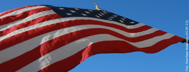 Trotz Straßenschlachten in Los Angeles: Trump läßt Tausende Illegale abschieben

US-Präsident Trump läßt sich nicht irremachen. Sein Büro ließ jetzt verlauten, daß der Präsident daran festhalte, Tausende Migranten aus verschiedenen Ländern, darunter auch Ukrainer, in das