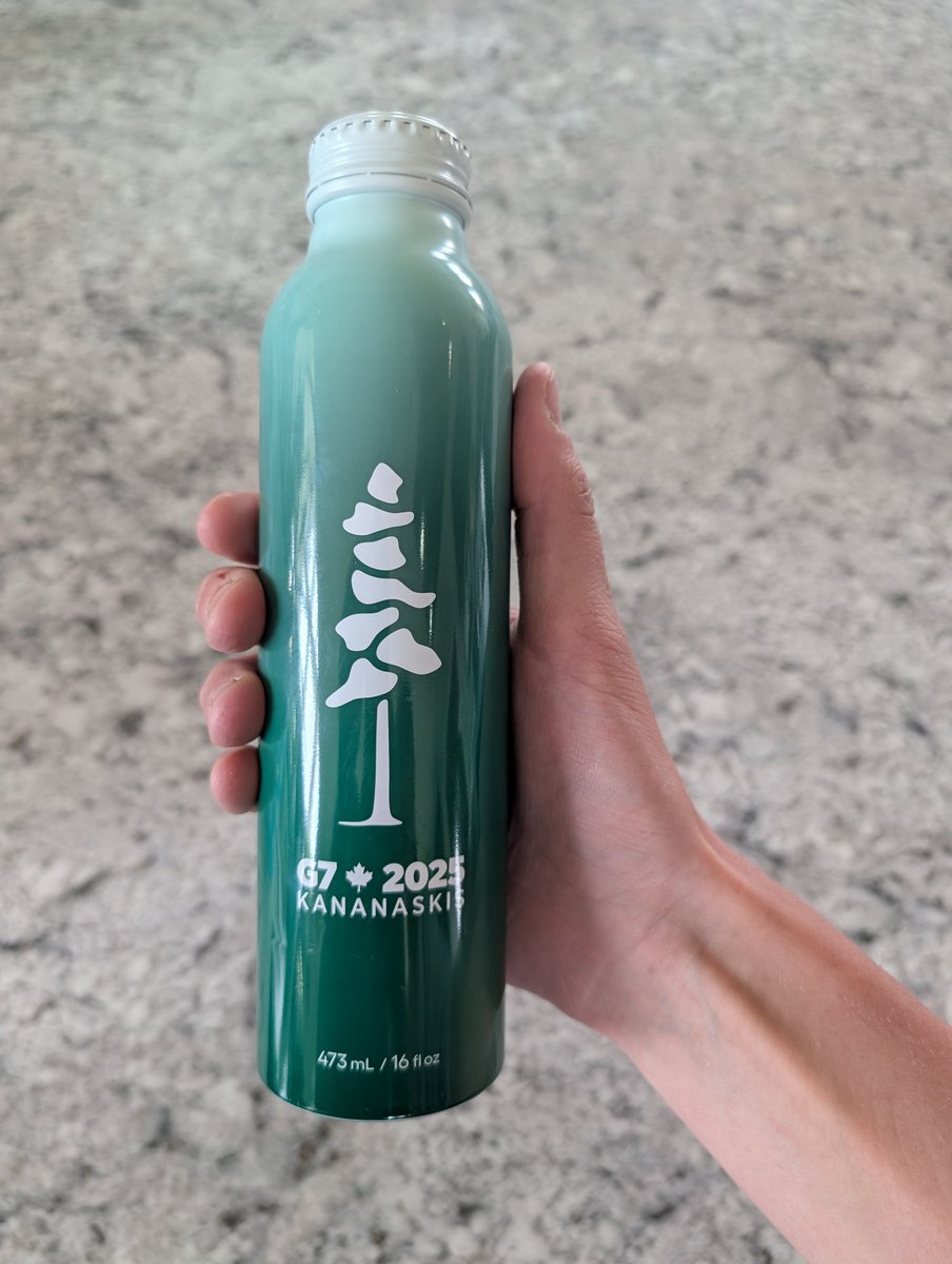 Hansard the Cat tweet media