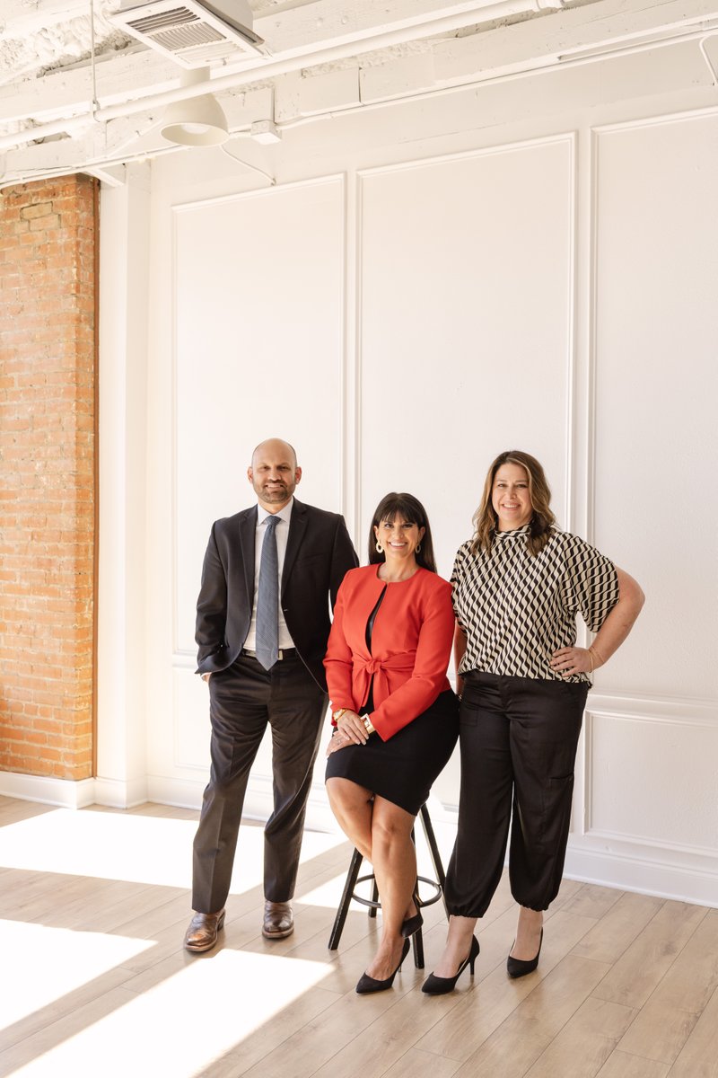 rivas_law's tweet photo. Client satisfaction is at the heart of what we do. Our proactive approach to Practice Areas like Business Law, Contracts, Construction Law, Business Sales  Purchases, and Real Estate Law ensures you’re never alone in your legal journey. https://t.co/kijk0UetuV