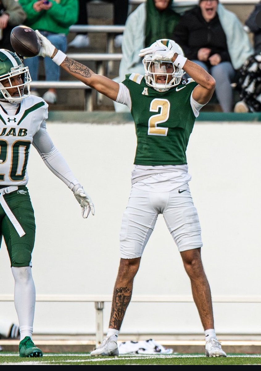 Blessed to receive an offer from University of North Carolina at Charlotte !!!! <a href="/Coach_TBell/">Tre' Bell</a> <a href="/CoachSB_4theG/">Santavious Bryant</a> <a href="/grayson_fb/">Grayson Football</a> <a href="/coach_them_up1/">HP</a> <a href="/Coach_AMHill/">Aaron M Hill</a> <a href="/CoachNickPopiel/">Nick Popiel</a> <a href="/BigCoachMarvin/">Marvin Hammonds</a>