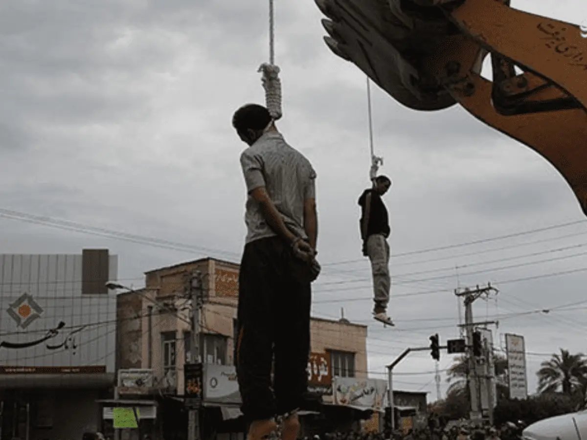 On the left: Fred Hahn, union leader and gay rights activist. This weekend, his union <a href="/CUPEOntario/">CUPE Ontario</a> is rallying in Toronto in support of the Iranian regime.

On the right: the fate of labour organizers and gay men in Iran. 

So much for solidarity, right <a href="/FredHahnCUPE/">Fred Hahn</a>?