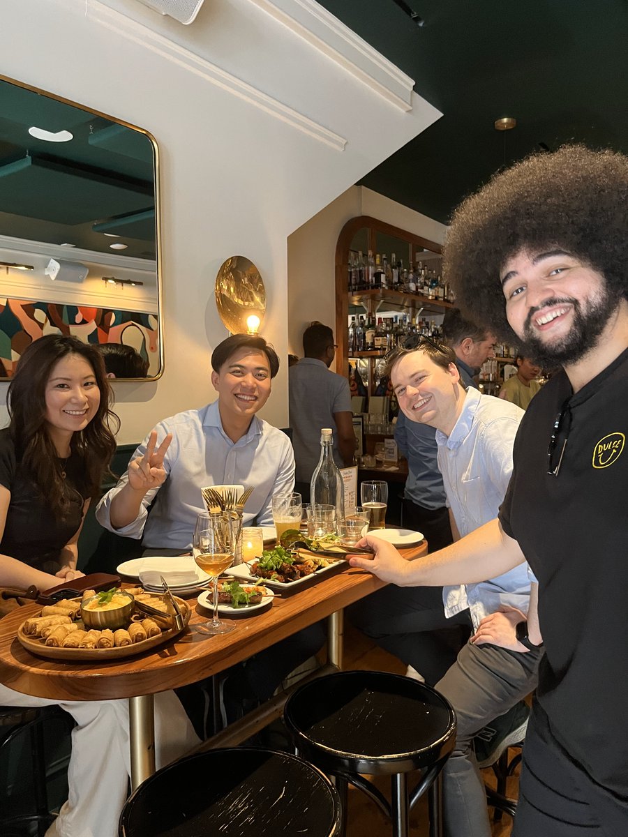USC_Econ's tweet image. Last Thursday's NYC Economics Alumni Network event at Jungle Bird drew a great group of both "repeat" participants from our hosted March dinner and some new to our network - welcome!