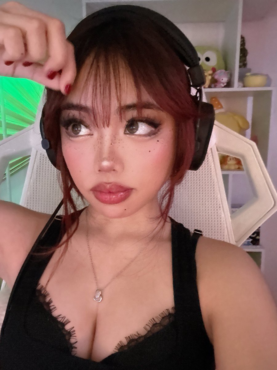 tearivia's tweet photo. is this thing still on https://t.co/5PIp8Xl9z1