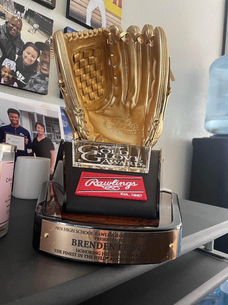 Brenden Lewis (@blew242) on Twitter photo Thank you <a href="/RawlingsSports/">Rawlings Baseball</a> for this prestigious award. Blessed and honored to receive it. #AG2G <a href="/ASU_Baseball/">Sun Devil Baseball</a> <a href="/williebloom/">Willie Bloomquist</a> <a href="/SperazaASU/">Sam Peraza</a> <a href="/JVina_2/">Jordan Viña</a> <a href="/SDPitchingCoach/">Brandon M. James</a> <a href="/GraniteHillsBB/">GraniteHillsBaseball</a> Thank you <a href="/RawlingsSports/">Rawlings Baseball</a> for this prestigious award. Blessed and honored to receive it. #AG2G <a href="/ASU_Baseball/">Sun Devil Baseball</a> <a href="/williebloom/">Willie Bloomquist</a> <a href="/SperazaASU/">Sam Peraza</a> <a href="/JVina_2/">Jordan Viña</a> <a href="/SDPitchingCoach/">Brandon M. James</a> <a href="/GraniteHillsBB/">GraniteHillsBaseball</a>