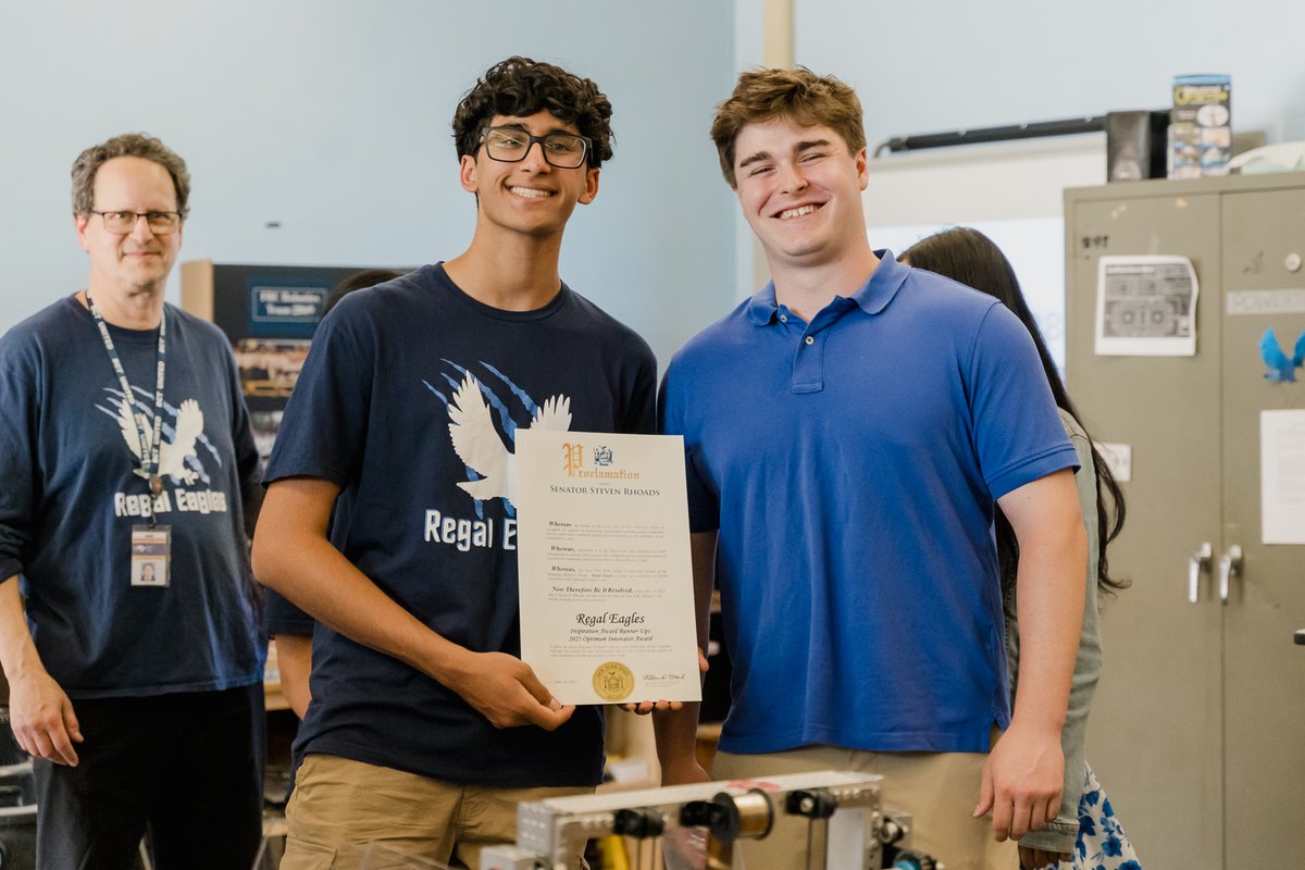 BethpageUFSD's tweet image. The Regal Eagles hosted local leaders for a demo day in their lab! 🦅🤖 Big thanks to @optimum for the support and donation, and to Supervisor Saladino &amp;amp; Senator Rhoads&apos; office for recognizing the team’s impact. #FIRSTRobotics #STEM #WeAreBethpage #RegalEagles