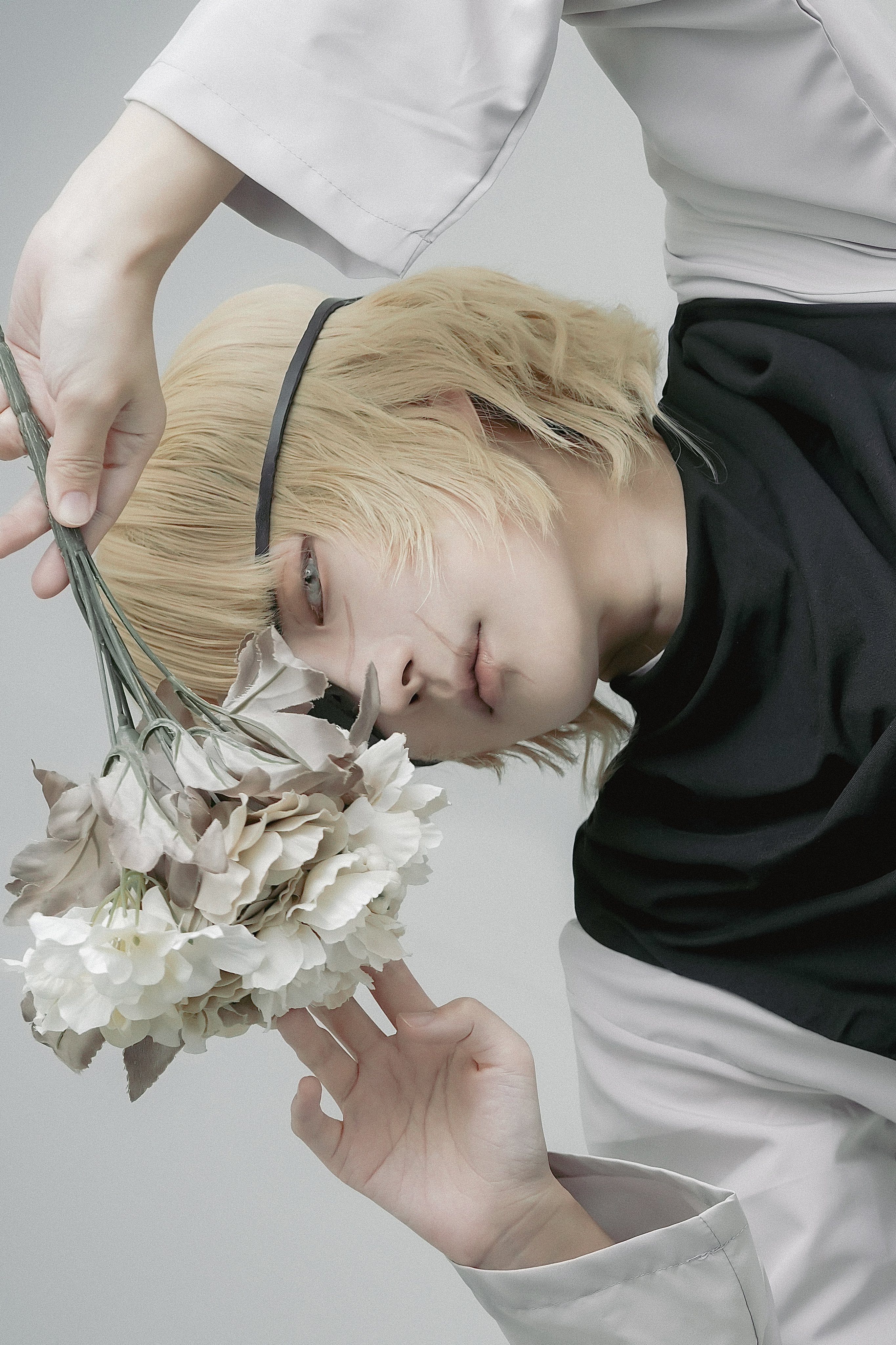 나지 ナジ | 사진집 통판중 (@naazxxy) / X