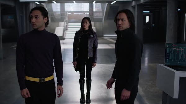 JuanC_Rdgz's tweet photo. 📺 Happy Birthday Meaghan Rath 🎂📺
#MeaghanRath #Supergirl #FemaleBrainiac5 #QuerlDox #Brainiac5 #HappyBirthdayMeaghanRath https://t.co/jbcfNhCZws
