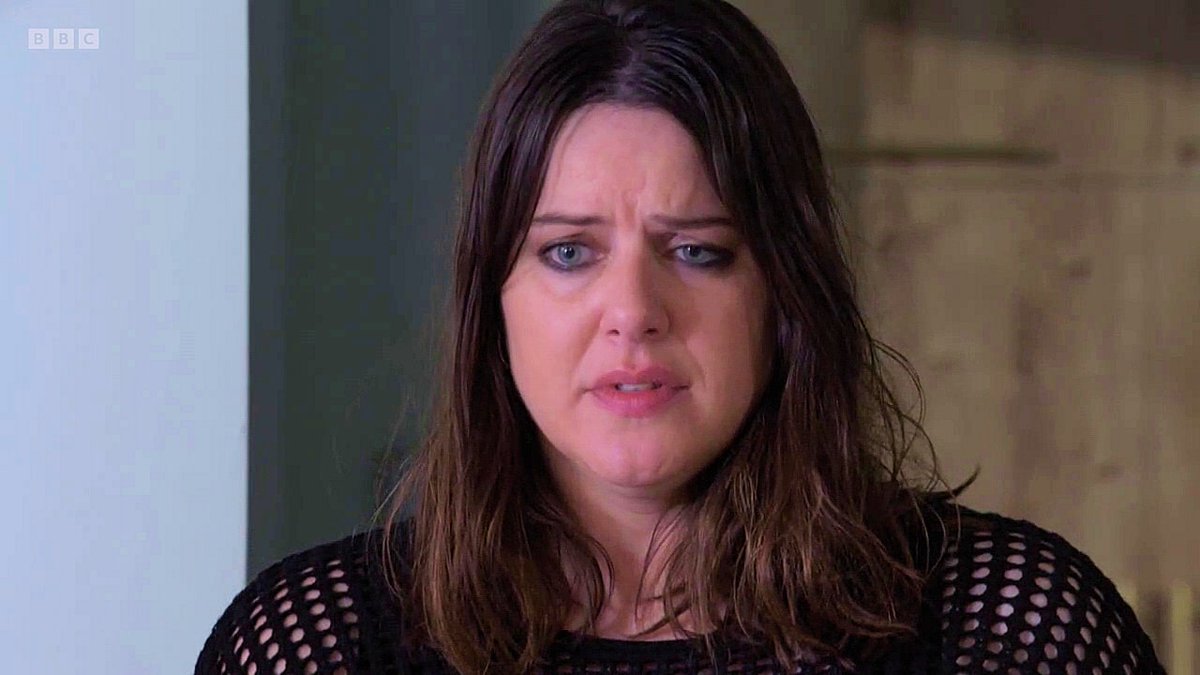 Bionic_Tweets's tweet image. Tonight is the last of 3 appearances this week for Michelle Ryan as Zoe... here are some shots from Tuesday&apos;s episode. #ZoeSlater #EastEnders #Slaters