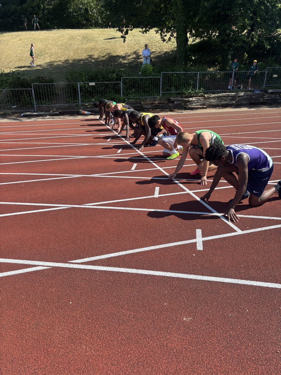 SCDPhysicalEd's tweet image. Incredible effort from our staff and students at the District Athletics Championships today 
The athletes were awesome and gained many fantastic results 
Boys were overall winners, Girls were 3rd. Yr 8,9,10 boys won their comps
We finished second overall to @ParmitersPEDept  👏