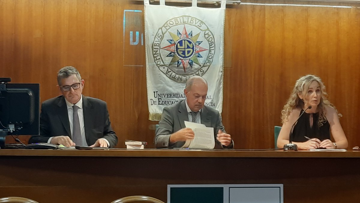 Hoy se ha celebrado #jornada sobre jurisprudencia en asuntos penales y civiles sobre #violencia de género, a cargo de D. Ricardo Moreno y D. Fernando Solsona, en la sede <a href="/UNED/">UNED</a>. Organización <a href="/ICARIOJA/">ICAR</a>. Colaboración <a href="/lariojaorg/">Gobierno de La Rioja</a>