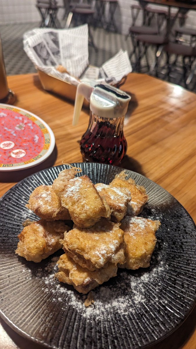 𝑪𝒊𝒏𝒅𝒚 𝑳. tweet media