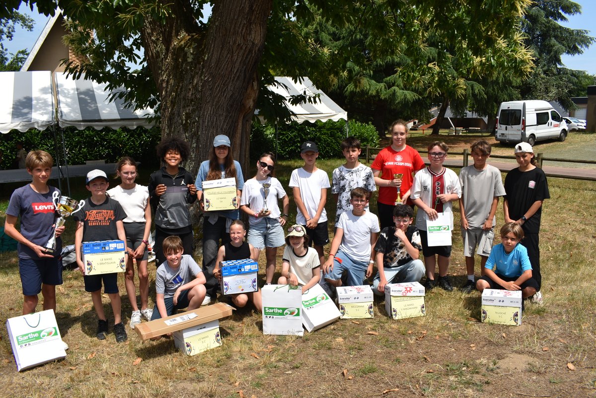 RallyeMath72's tweet image. 📐 𝐅𝐈𝐍𝐀𝐋𝐄 𝐑𝐀𝐋𝐋𝐘𝐄 𝟐𝟎𝟐𝟓 - 𝐑𝐄𝐒𝐔𝐋𝐓𝐀𝐓𝐒 📊

Bravo 👏 aux classes victorieuses de cette édition 2025:

6è:
🏆 COLLÈGE St-Julien  (LE MANS) 6èB
5è:
🏆 COLLÈGE R. Vercel (LE MANS) 5èC
4è:
🏆 COLLÈGE St-Jospeh (LE MANS) 4è Brux.
3è:
🏆 COLLÈGE A.Pioger (CONLIE) 3èD