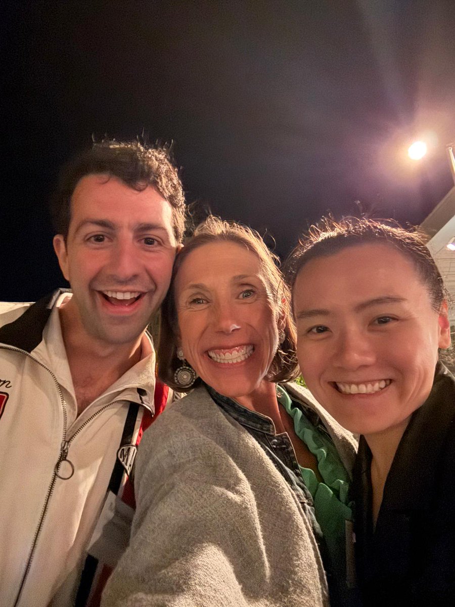 elizabeth's tweet image. Thank you to the @coatuemgmt team for an amazing East Meets West conference. Great people, great conversations, & a room packed with techno-optimism. @kevinweil and I loved every minute of it!