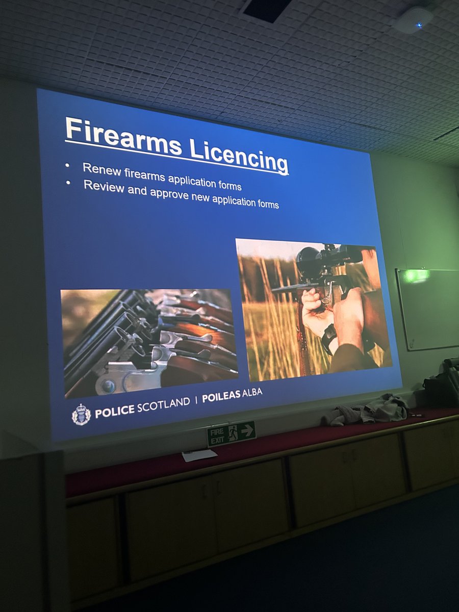 Tonight #Dumfries Police Scotland Youth Volunteers had PCs Hope &amp; Dickson visit them to speak about their role as Community Police Officers. They spoke about how they target retail crime &amp; how they carry out firearms licensing enquiries before talking about our quad bikes.#PSYV