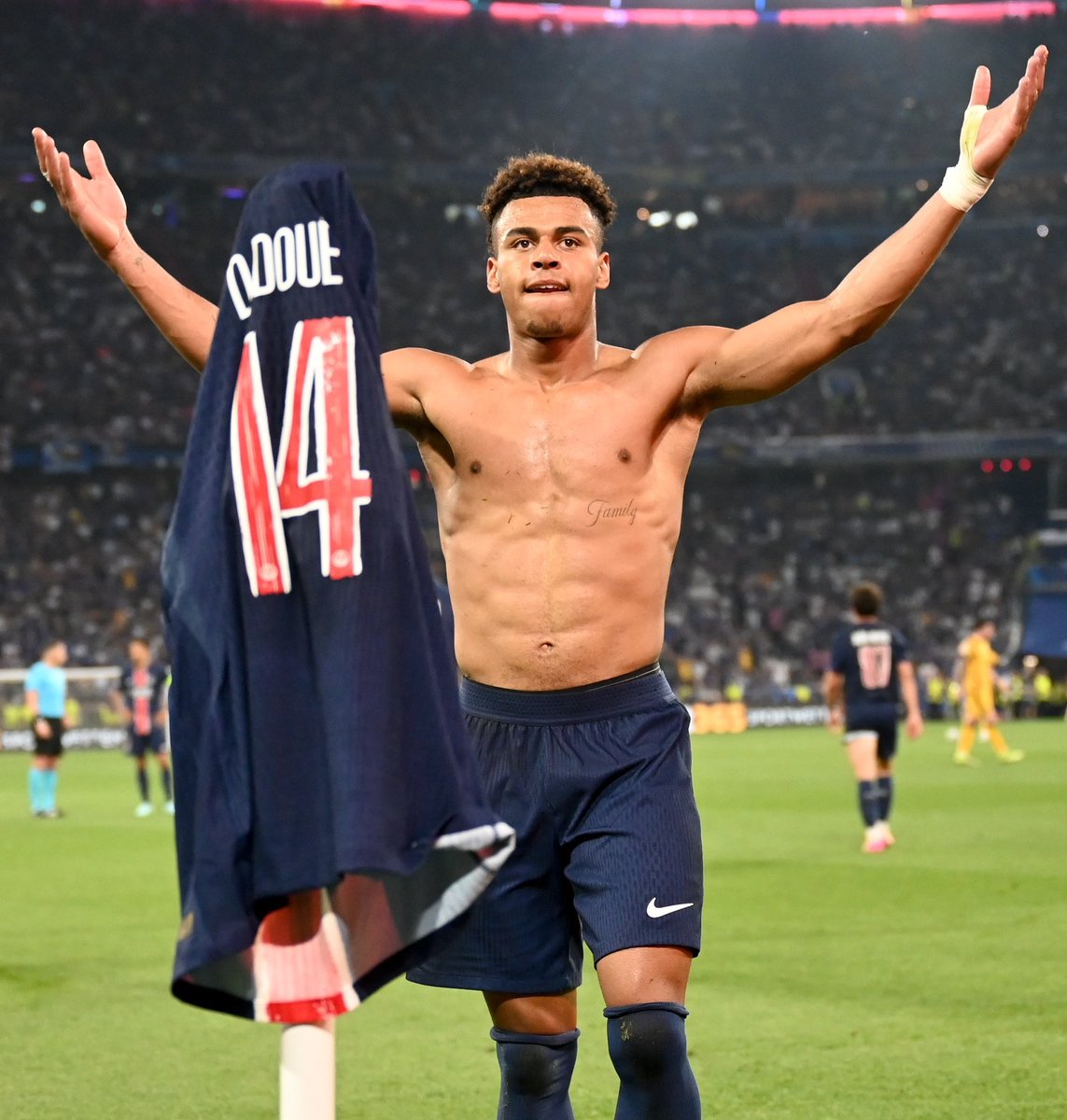 GounDpr's tweet photo. @EASPORTSFC https://t.co/i1DTwcc2rz