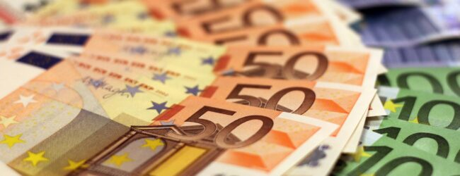 Spendable Ampel: 88,7 Millionen Euro für PR und Influencer

Die letzte Bundesregierung unter Ex-Kanzler Olaf Scholz (SPD) investierte 2024 insgesamt 88,7 Millionen Euro in Öffentlichkeitsarbeit – eine Steigerung um mehr als vier Millionen Euro gegenüber dem Vorjahr. Dies geht aus