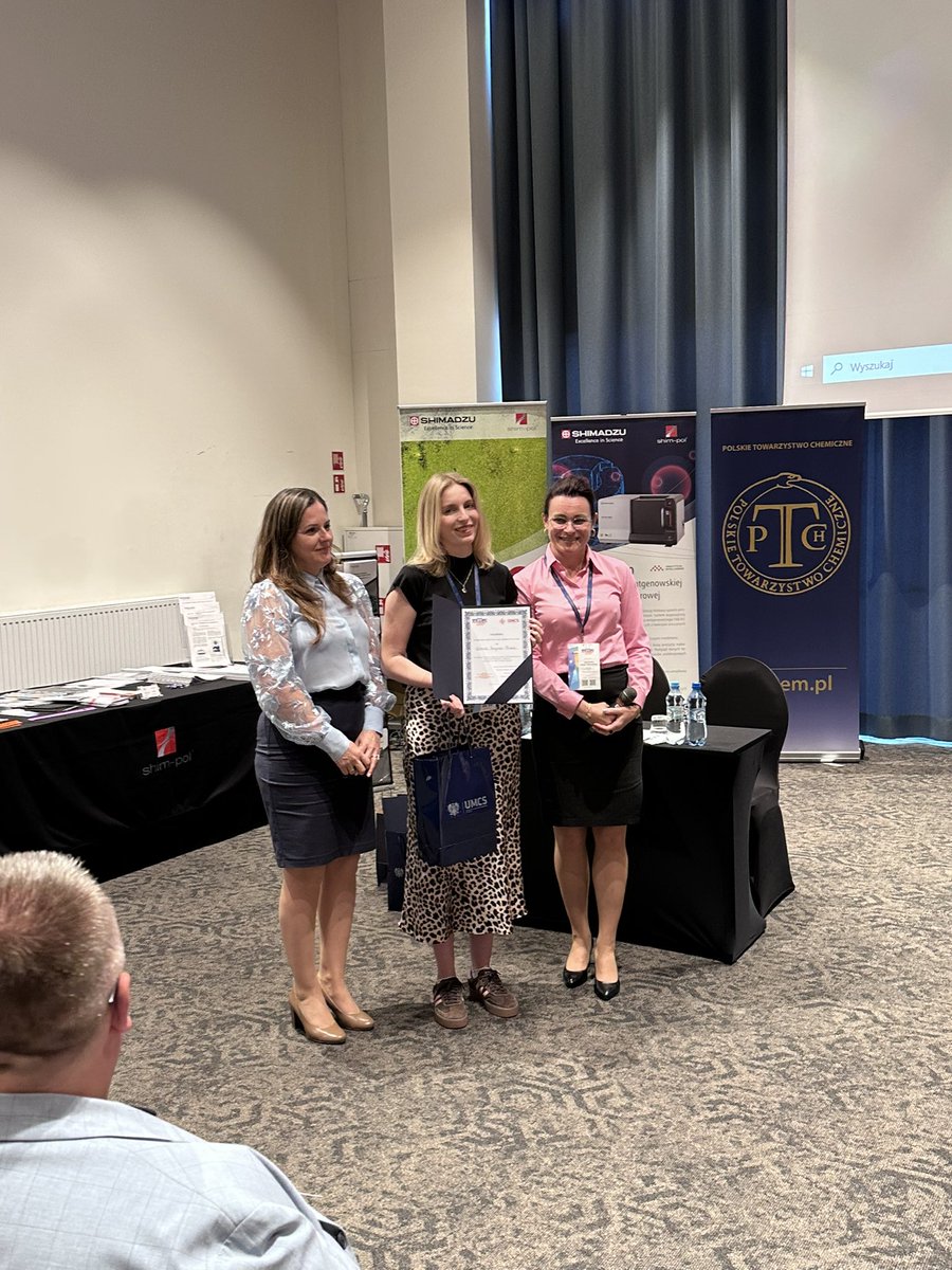 SiliconCage's tweet image. Biomaterials Chemistry Group at the seminar “At the Intersection of Chemistry, Biology, and Pharmacy” (June 15–18)! 👩🔬🧪
Great talks by our PhD students & a big congrats to Weronika Forysiak-Płoszka for winning the best talk award! 🎉
@WCh_UWr @uniwroc #biomaterials