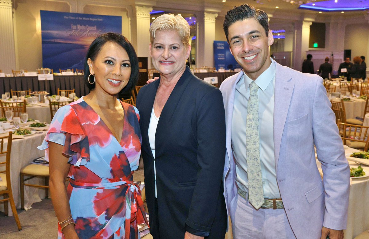 Thank you <a href="/HazelSanchezTV/">Hazel Sanchez</a> and <a href="/DanMannarino/">Dan Mannarino</a> for serving as featured presenters at the Folio Awards 2025! They brought the fun -- and made lots of people happy by announcing the best in news and media for 2025! And they took home the award for the best-dressed!  <a href="/PIX11News/">PIX11 News</a>