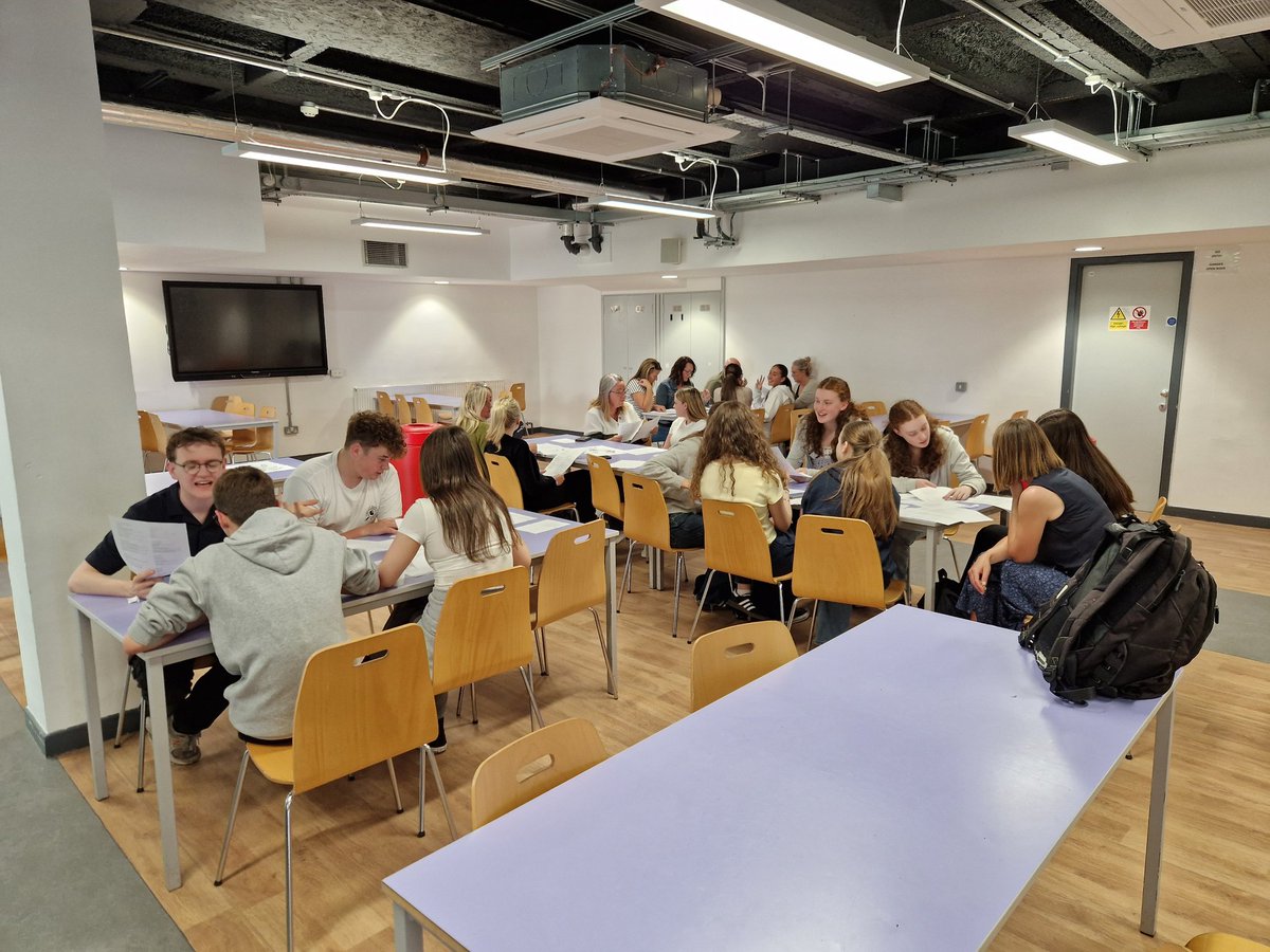 MGS Modern Languages tweet media