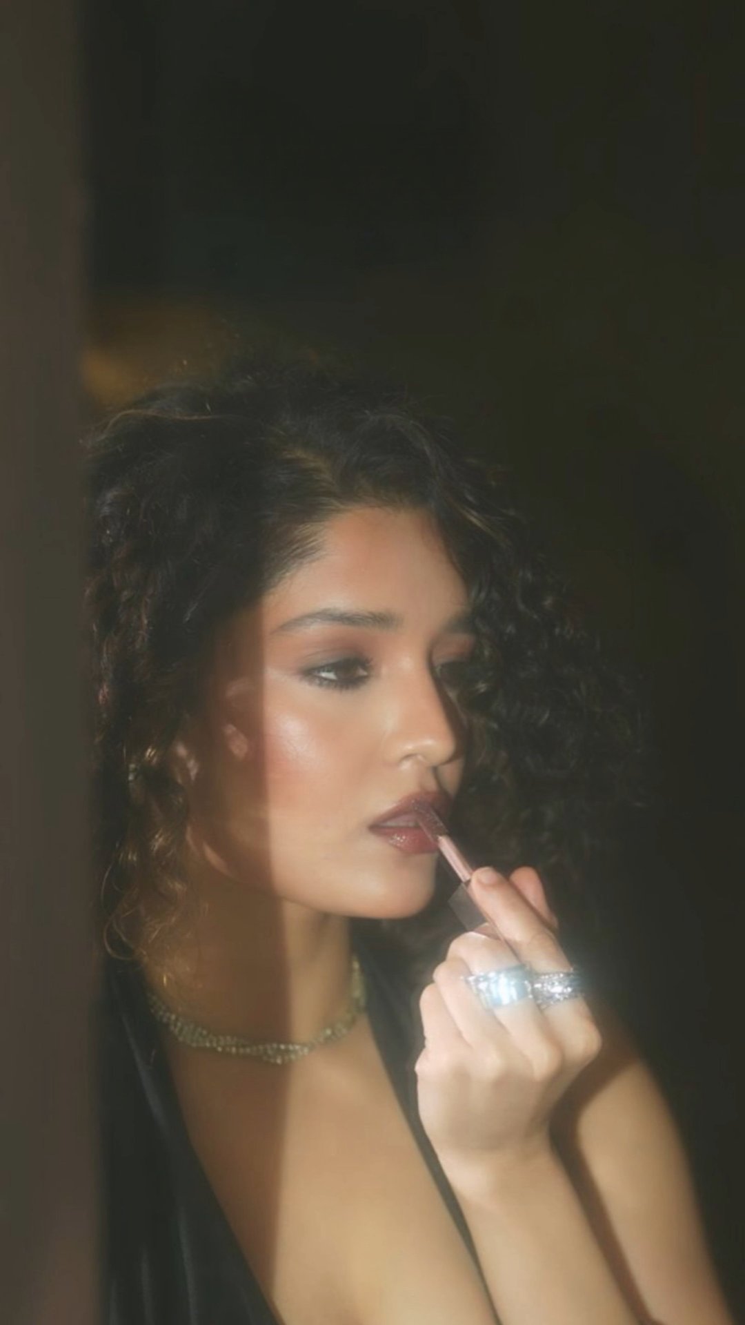 GtvxQviaQAIUv2A?format=jpg&name=large