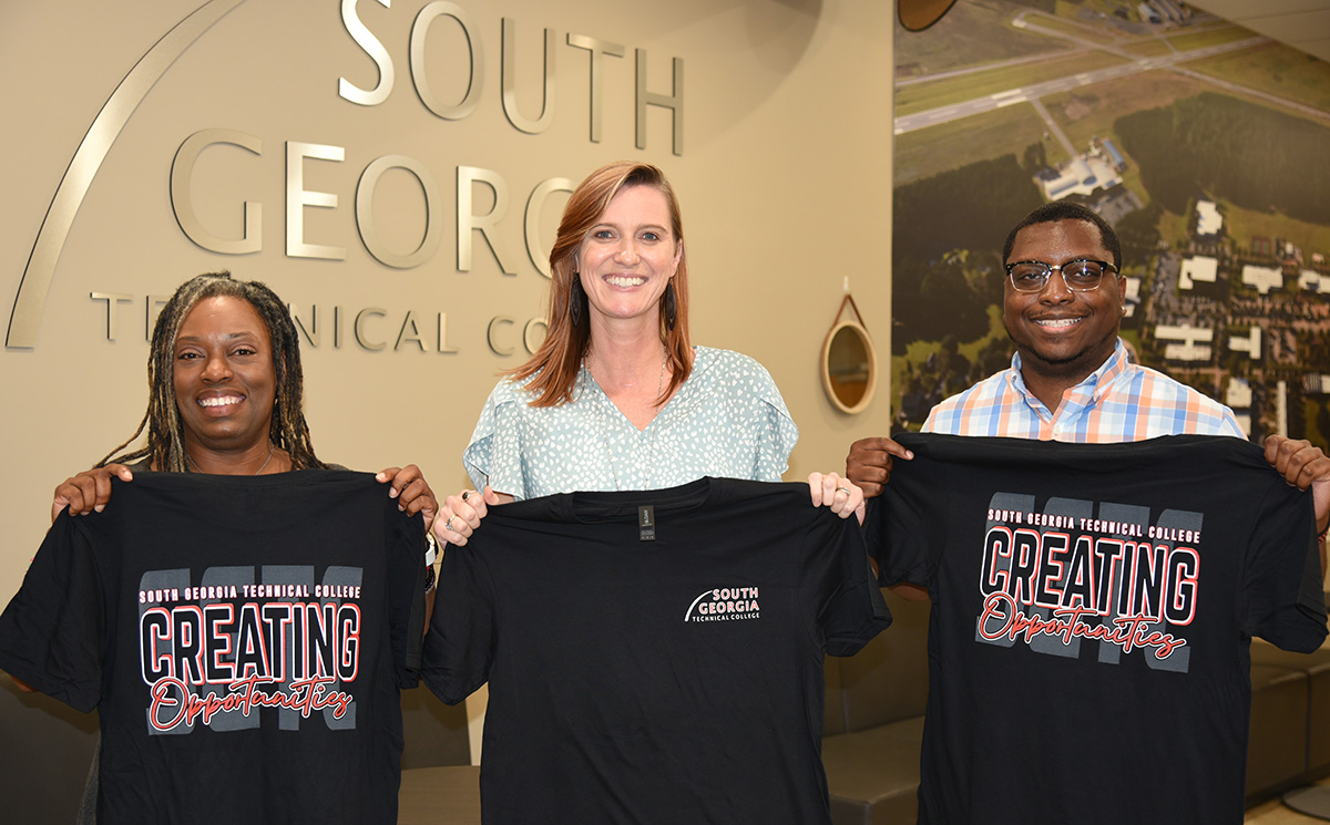 Apply now and receive a FREE t-shirt for Fall Semester.  SGTC will be hosting Fall Semester Registration on Tuesday, June 24th on both the Americus and Crisp County campuses.  Students interested in on-campus housing should register June 24th. Learn more: southgatech.edu/south-georgia-…