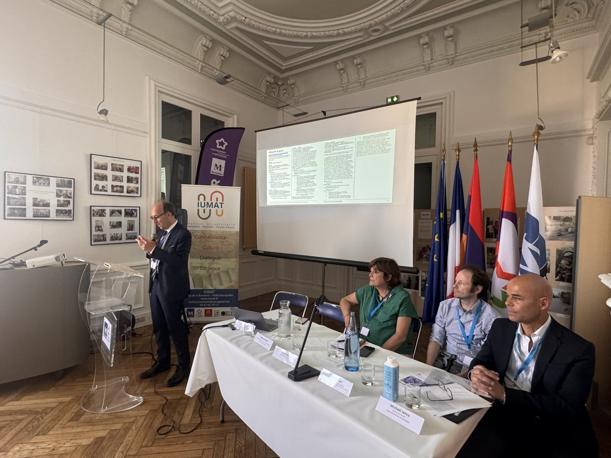 Annick Asso🎗️ (@annickasso) on Twitter photo Ouverture du colloque « 110 ans après: Histoire, Recherches et Résonances du #génocide des #Arméniens » par <a href="/FabriceHirsch/">Fabrice Hirsch</a> représentant vice-président <a href="/univpaulvalery/">Université de Montpellier Paul-Valéry</a>, Pr. Vincent Duclert, <a href="/IancuMichael/">Michaël Iancu-Hertzenberg🎗️</a>, directeur de <a href="/maimonide_i/">Institut Maïmonide-Averroès-Thomas d'Aquin</a>, Pr. Marie Blaise, directrice de <a href="/CRISES_UMPV/">CRISES</a> Ouverture du colloque « 110 ans après: Histoire, Recherches et Résonances du #génocide des #Arméniens » par <a href="/FabriceHirsch/">Fabrice Hirsch</a> représentant vice-président <a href="/univpaulvalery/">Université de Montpellier Paul-Valéry</a>, Pr. Vincent Duclert, <a href="/IancuMichael/">Michaël Iancu-Hertzenberg🎗️</a>, directeur de <a href="/maimonide_i/">Institut Maïmonide-Averroès-Thomas d'Aquin</a>, Pr. Marie Blaise, directrice de <a href="/CRISES_UMPV/">CRISES</a>