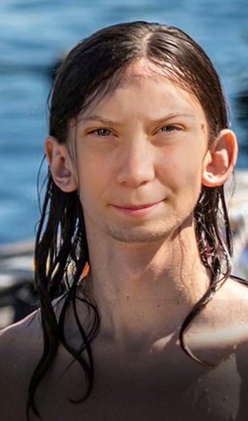 xTableeGauloise's tweet photo. Le futur bébé de ce jeune et charmant couple ...qu'il est mignon (on pourrait rajouter une carte supplémentaire dans notre album des Krados😄😄😄 https://t.co/raQToZDN5v