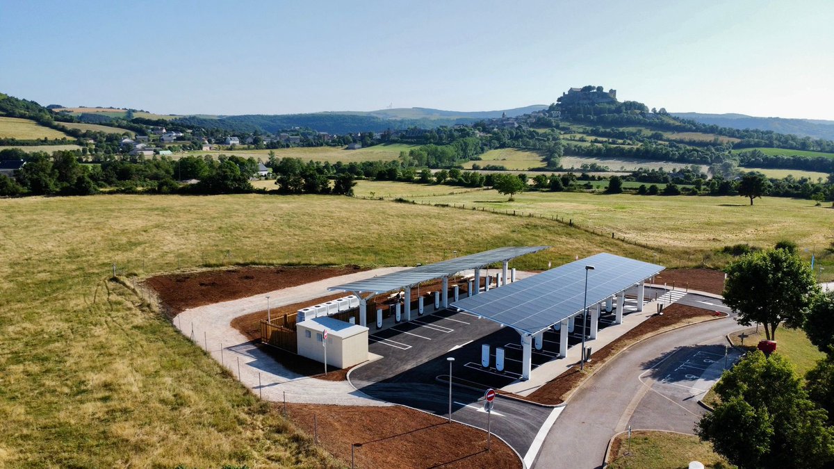 TeslaClubFrance's tweet image. ⚠️⚠️⚠️ Ouverture du Superchargeur de l’Aire de l’Aveyron (12)
Adresse : Les Vayssieres
Parking de l’aire de l’Aveyron station total
commerces et restaurants à proximité
Situé au croisement de l’A75 et de la N88
20 stèles en v4 250 kW
Accessible à tous !
⚠️⚠️⚠️