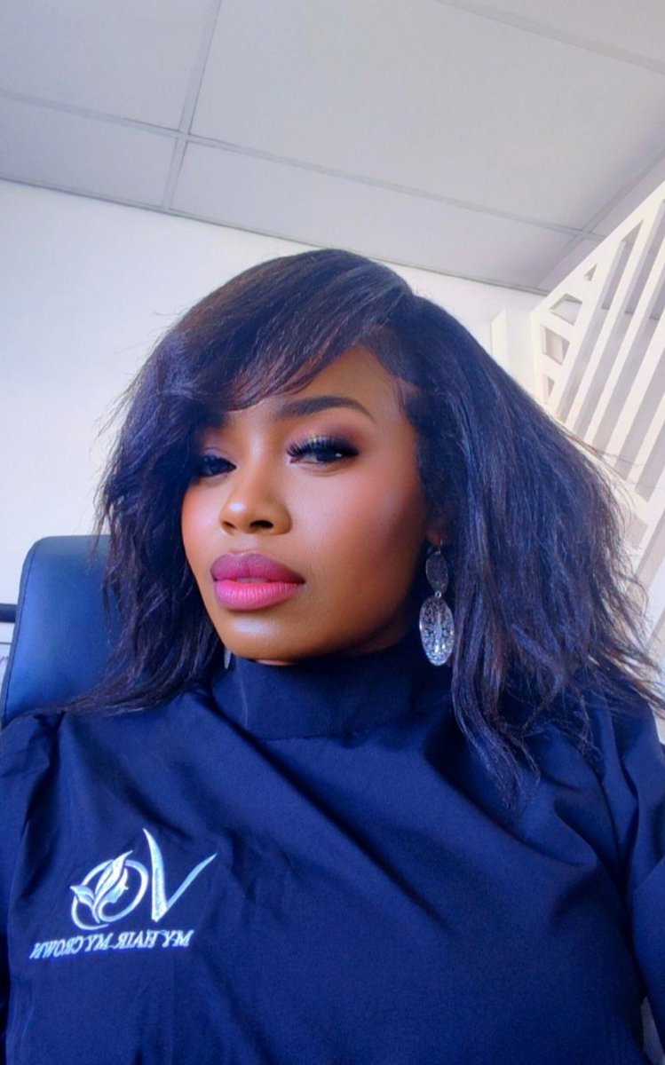 What is HAIR CONFIDENCE?

It looks like this 😍👇🏽

Start your Hair journey today

volumicious.co.za

#TransformwithVOLUMICIOUS