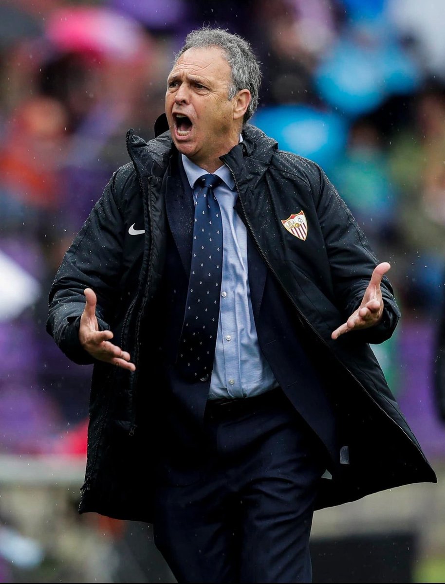 scottazo (@scottazos) on Twitter photo Sr D. <a href="/JoaquinCaparros/">Joaquín Caparrós</a> no acepte usted ser presidente de honor del <a href="/SevillaFC/">Sevilla Fútbol Club</a> por muy sevillista que seas, solo le quieren de parapeto de esta infame directiva que nos está llevando a la ruina... piénselo con el corazón y viva el Sevilla FC. Sr D. <a href="/JoaquinCaparros/">Joaquín Caparrós</a> no acepte usted ser presidente de honor del <a href="/SevillaFC/">Sevilla Fútbol Club</a> por muy sevillista que seas, solo le quieren de parapeto de esta infame directiva que nos está llevando a la ruina... piénselo con el corazón y viva el Sevilla FC.