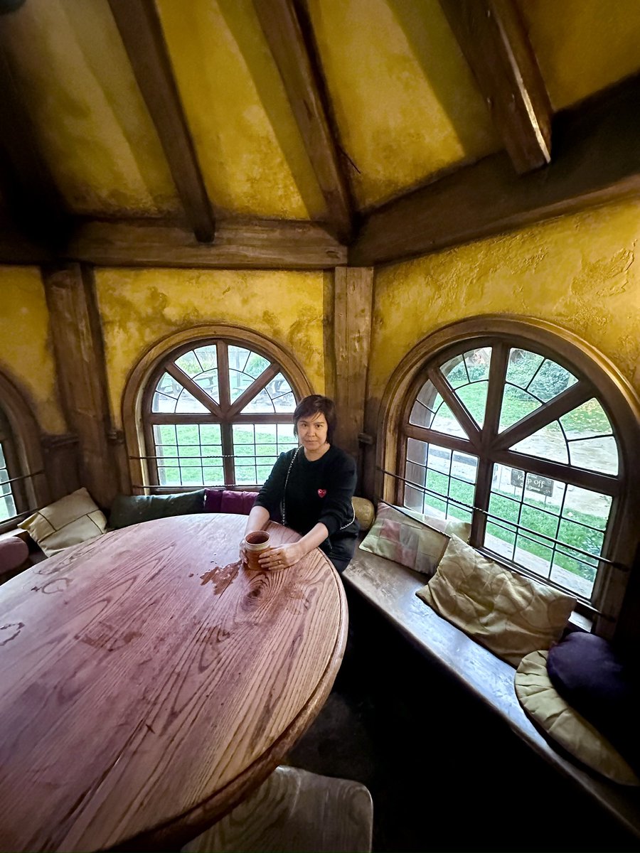 essieheart's tweet photo. Hobbiton. 🪄 https://t.co/emi6KcUkAb