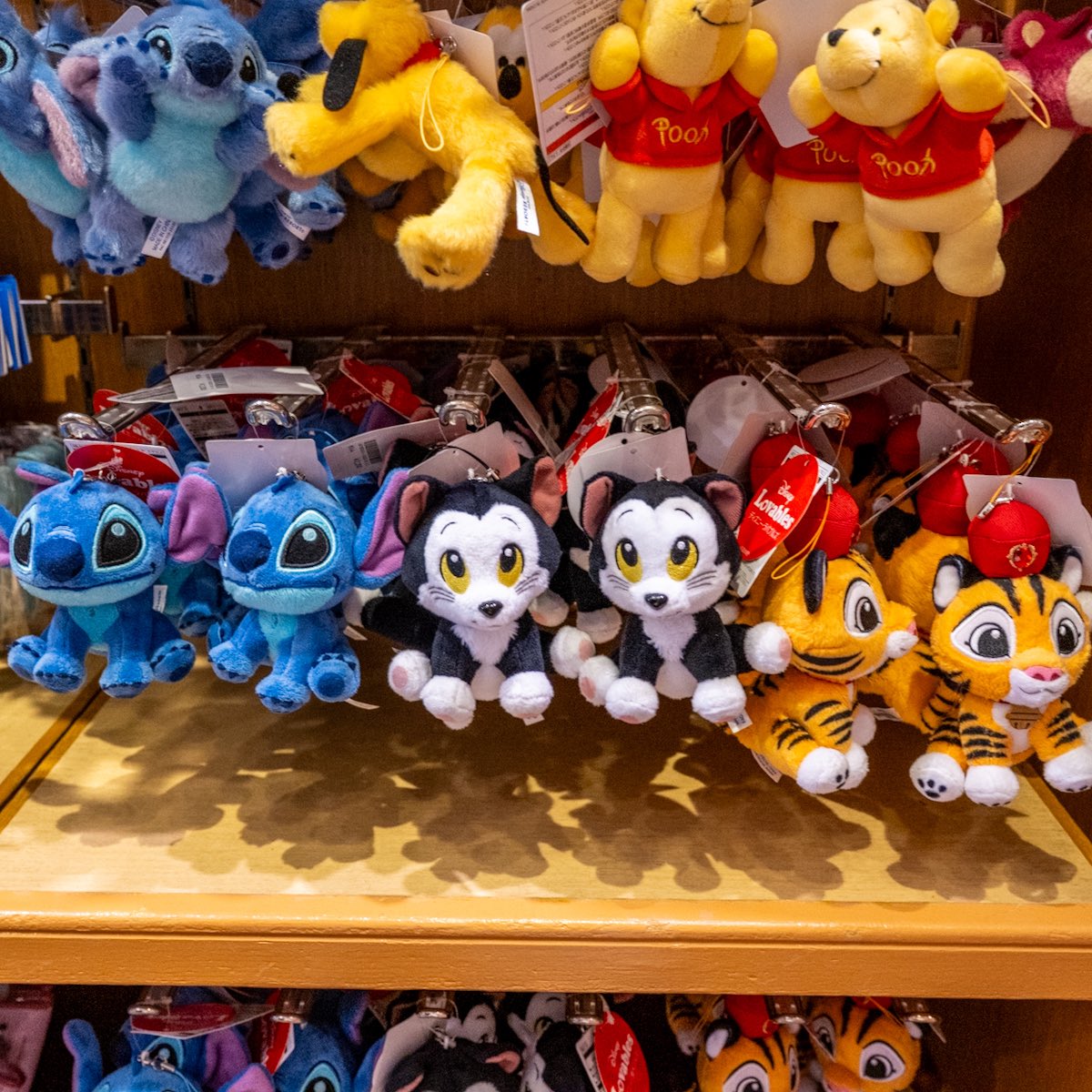 ディズニーリゾート　ぬいぐるみストラップ 和風な千社札風チャーム付き！東京ディズニーランド「ミッキー