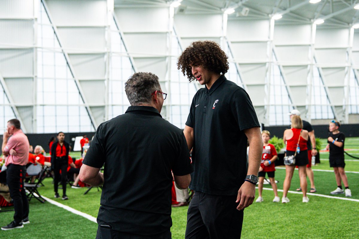 Cincinnati Football tweet media