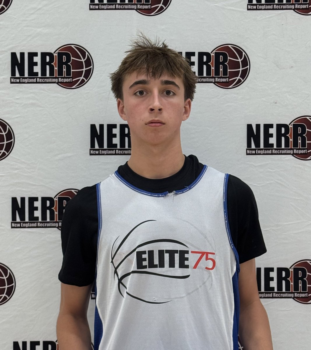 We’ve seen 2026 Adam Fitzgerald really come into his own over the past couple of years. 

His shooting on the perimeter has always stood out, but now he’s getting more assertive and versatile with his shotmaking. 

Converted a number of shots off the bounce in multiple ways.