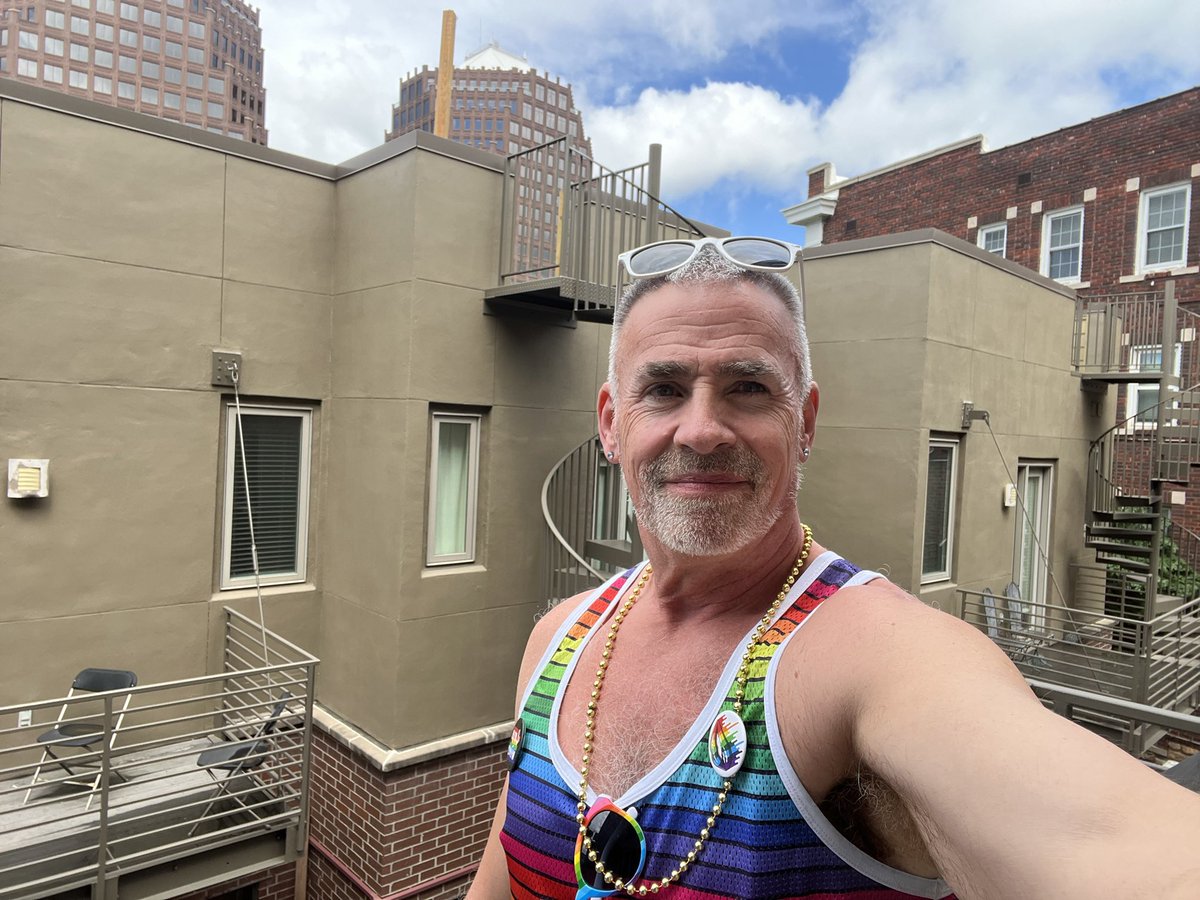 BRHollowayOne's tweet photo. Be Proud!!  We have fucking earned that shot!!! 🌈🦄 https://t.co/lPrwZDDklN
