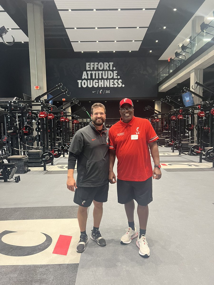 Eric Bush (@ericbus49672808) on Twitter photo So happy for my guy in his new state of the art weight room. Always great to see you <a href="/NikoPalazeti/">Niko Palazeti</a> So happy for my guy in his new state of the art weight room. Always great to see you <a href="/NikoPalazeti/">Niko Palazeti</a>